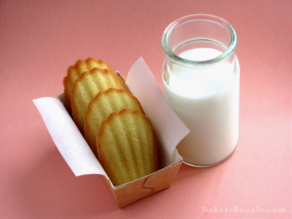 Classic French Madeleines Classic French Madeleine