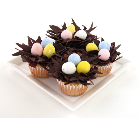 Nested Easter Egg Cupcakes A fast and easy bakeitpretty dessert