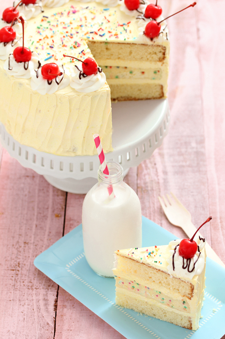 Banana Split Cake_ Bakers Royale 1 Banana Split Cake
