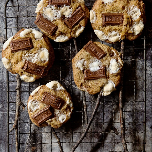 Smores Cookies on a Stick Bakers Royale 600x600