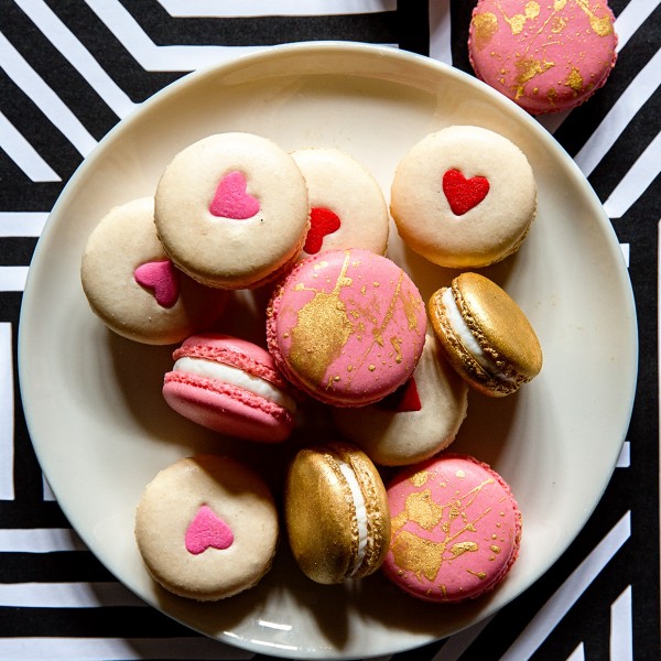 Valentines White Chocolate Macarons via Bakers Royale 600x600