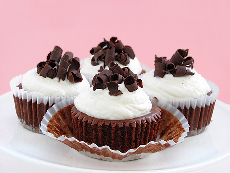 Chocolate Ginger Cheesecake Cups