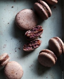 Blueberry Macaron w Pear Earl Grey Filling via Bakers Royale 210x260