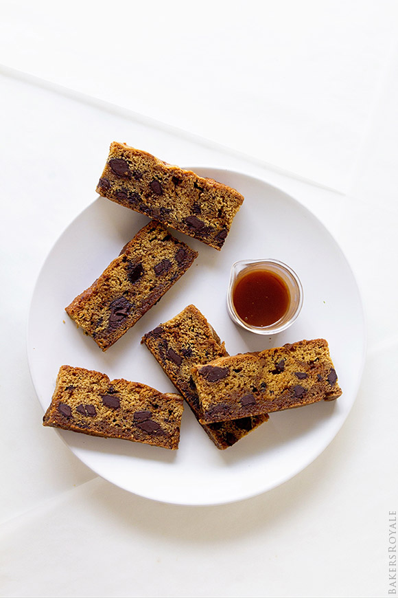 Chocolate Chunk Dunkers with a Salted Chile Caramel Dip | Bakers Royale