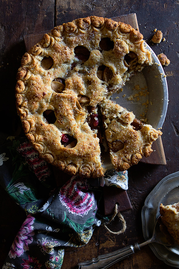 Pear and Cranberry Pie with Bakers Royale