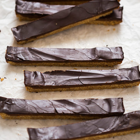 Dark Chocolate-Caramel Cookie Bars