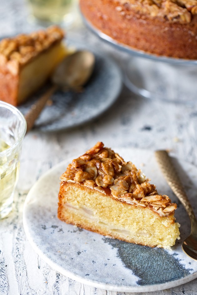 almond-pear-cake-bakers-royale